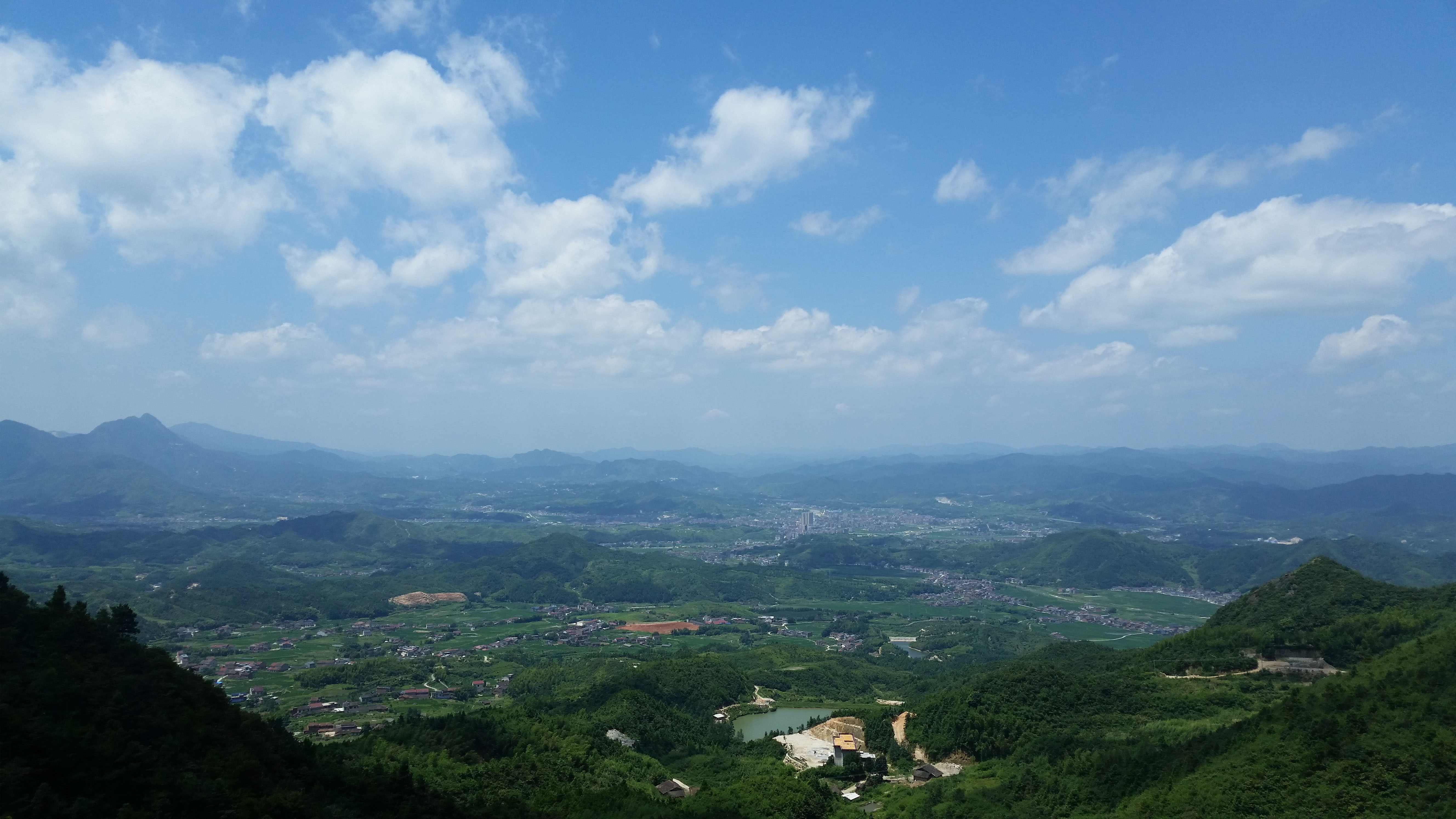 天岳幕阜山